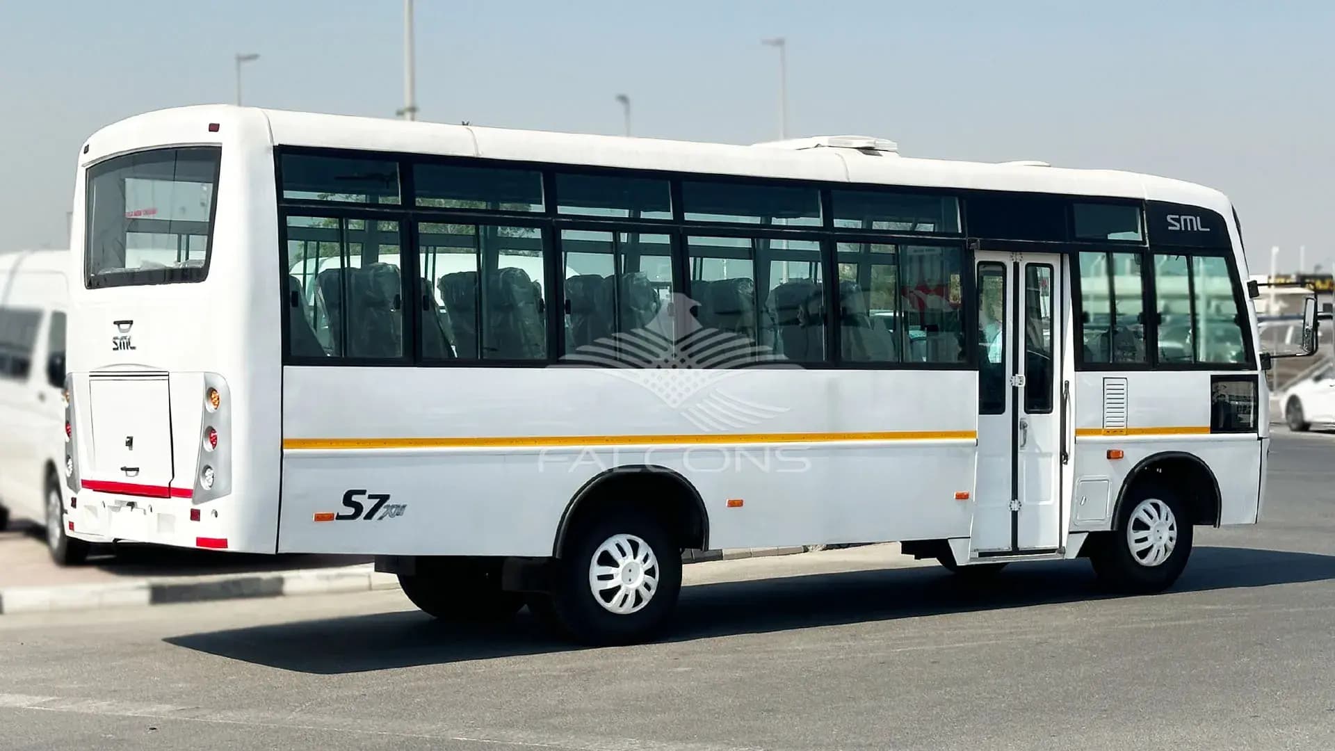 3455cc 35 STR NON AC 4x2 LHD Diesel MT - Image 4