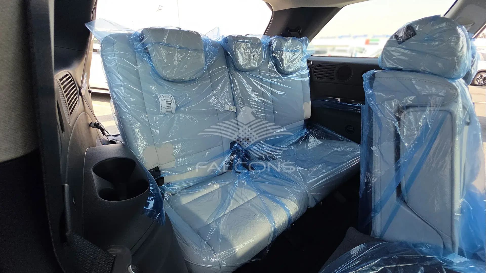 2.5L LX3 8-STR LTD - Image 13