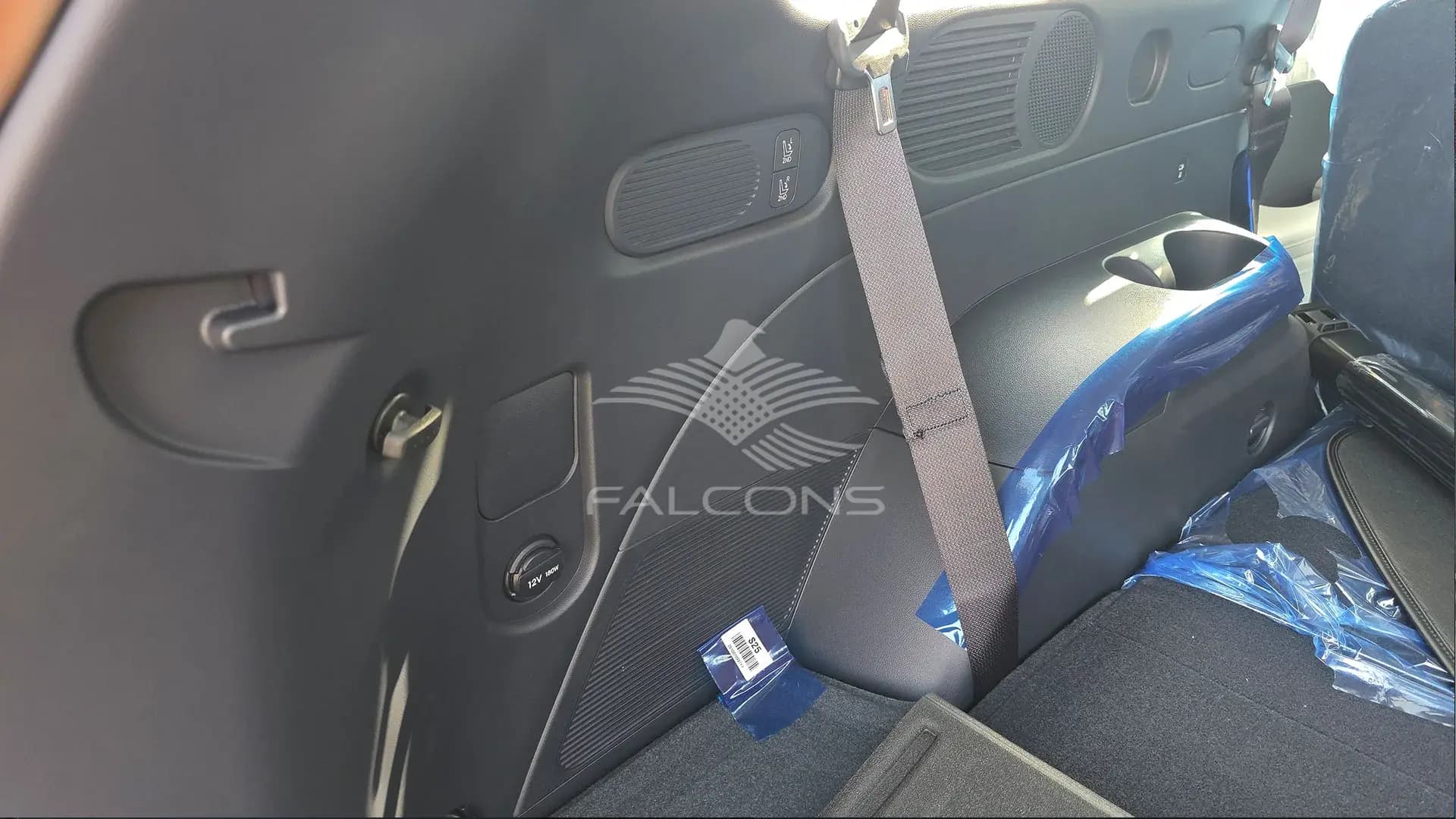 2.5L LX3 8-STR LTD - Image 23