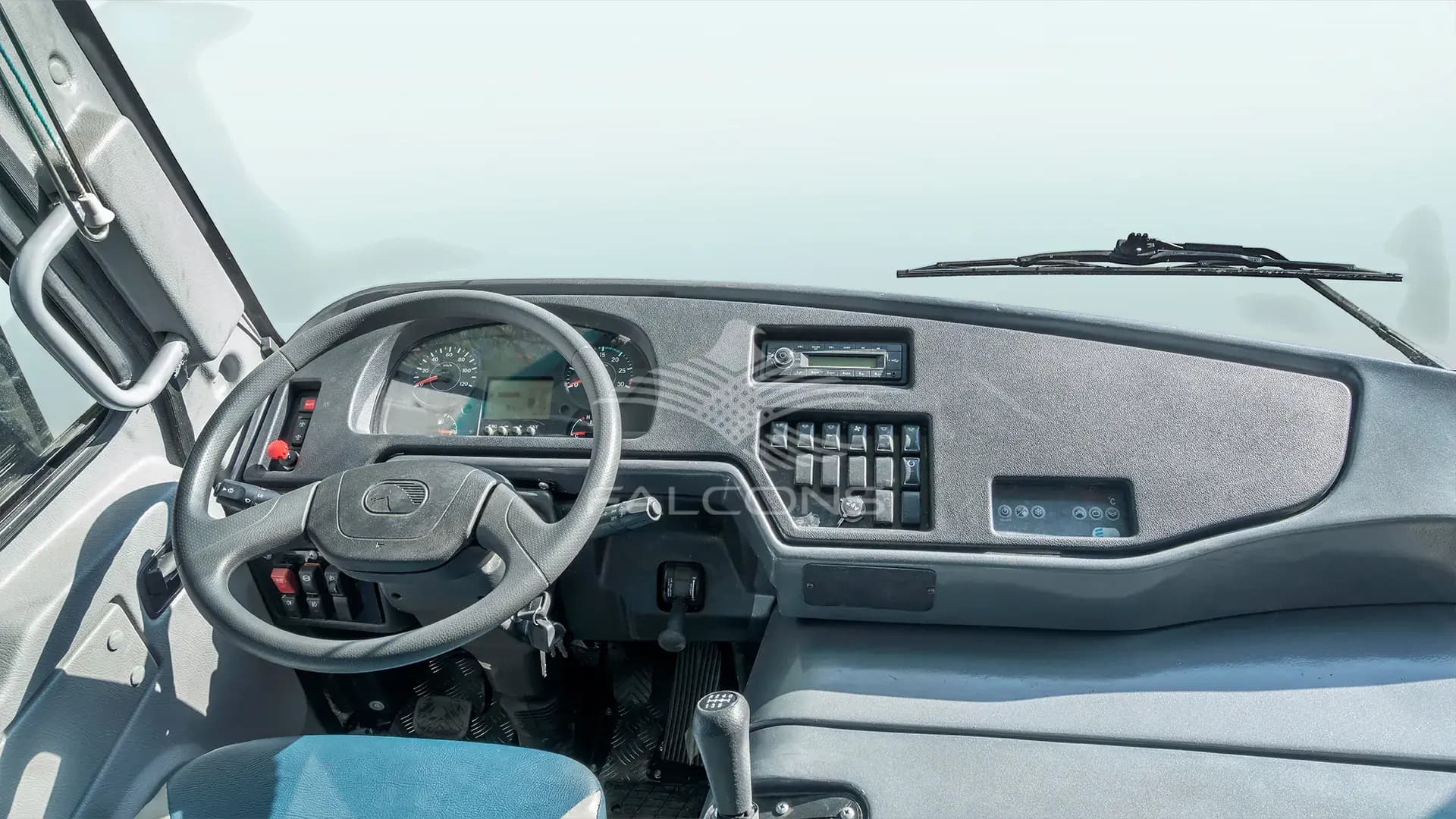 3008H Staff Bus AC (D) AB PS MT-E3 - Image 4