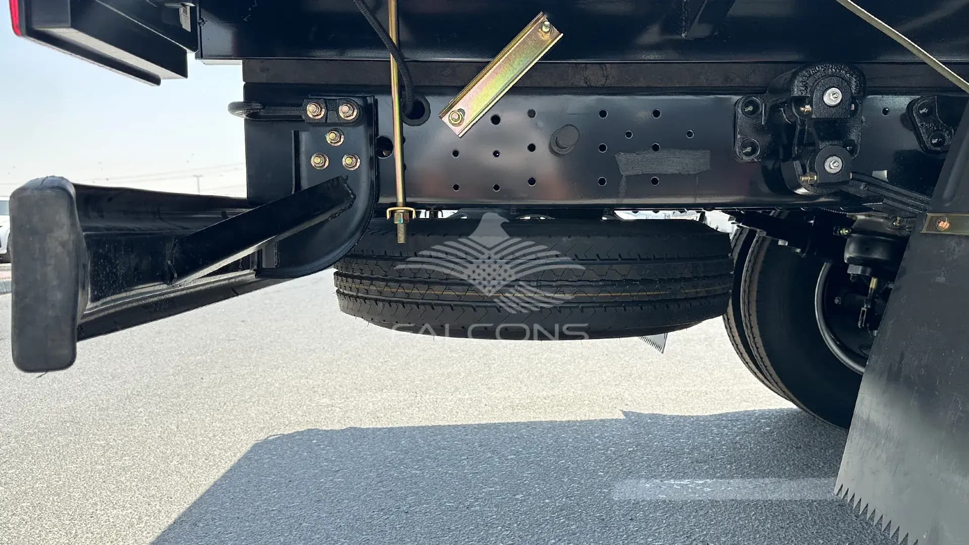 2771CC 2WD ISUZU ENGINE 3T PAYLOAD CARGO MT - Image 15