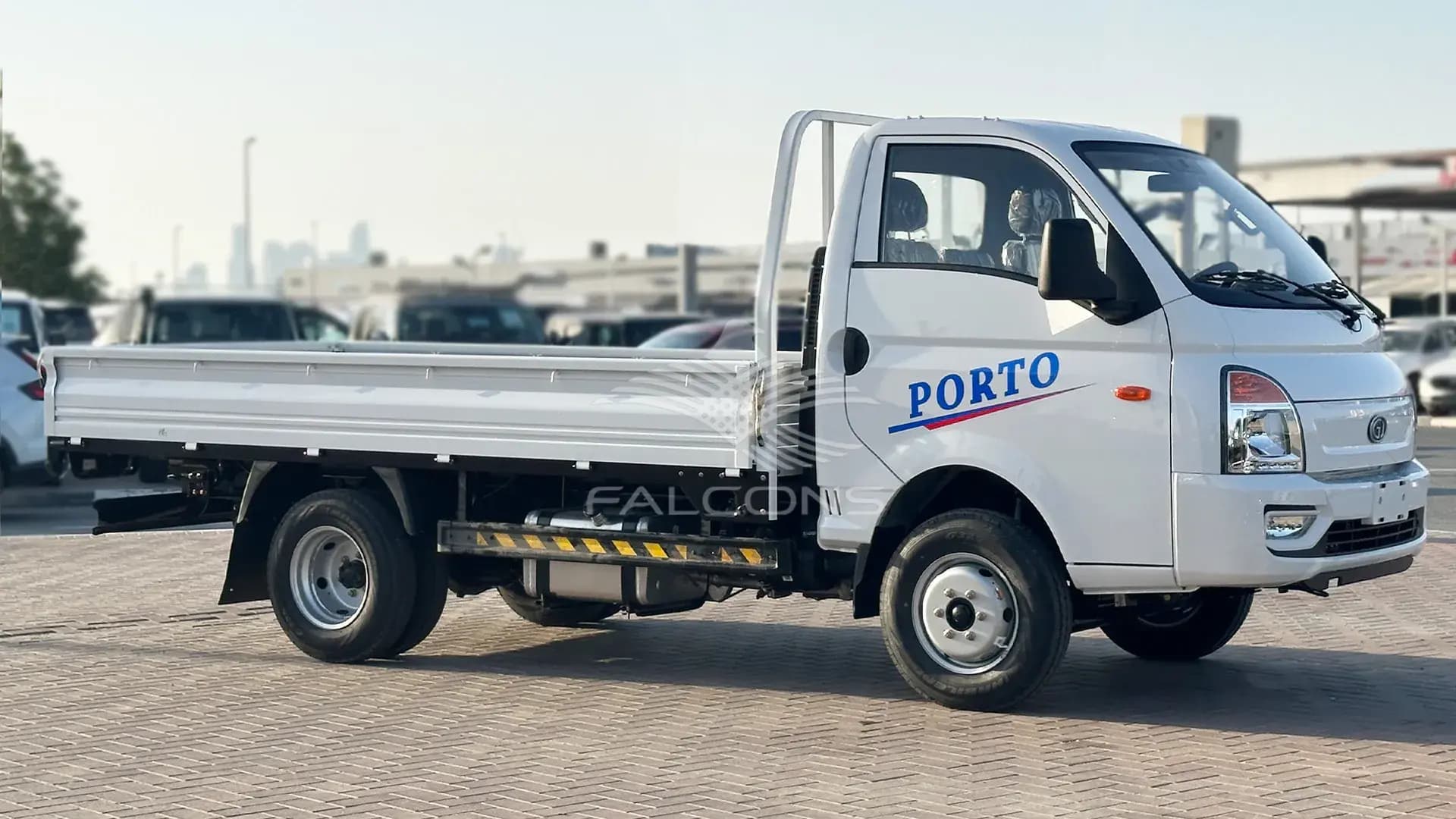 2771CC 2WD ISUZU ENGINE 2T PAYLOAD CARGO MT - Image 5