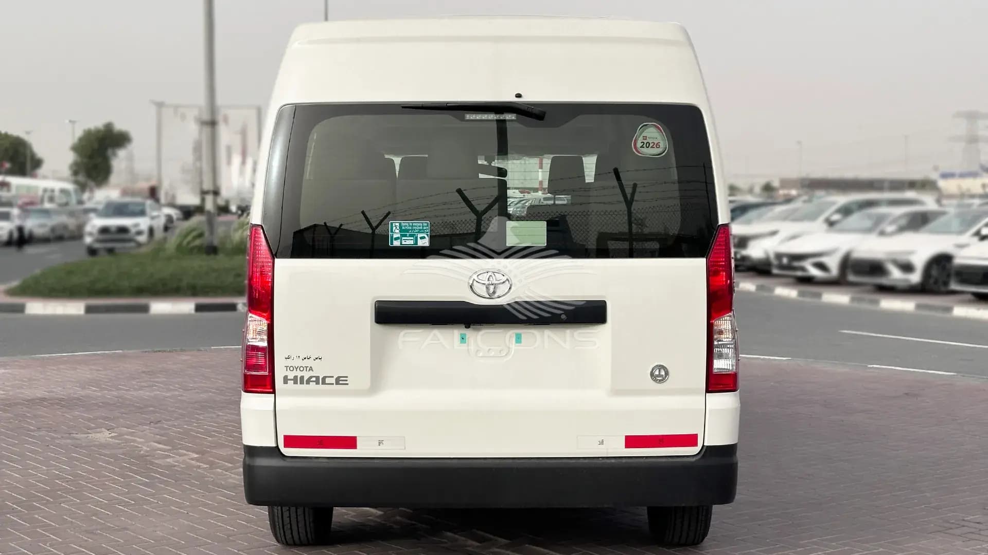 3.5L 6 Cylinders 13 seater 6AT - Image 3