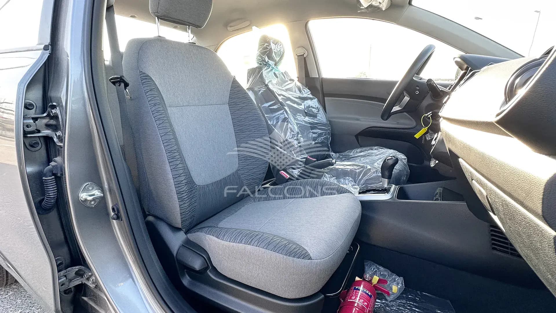 1.4L AT - Image 11