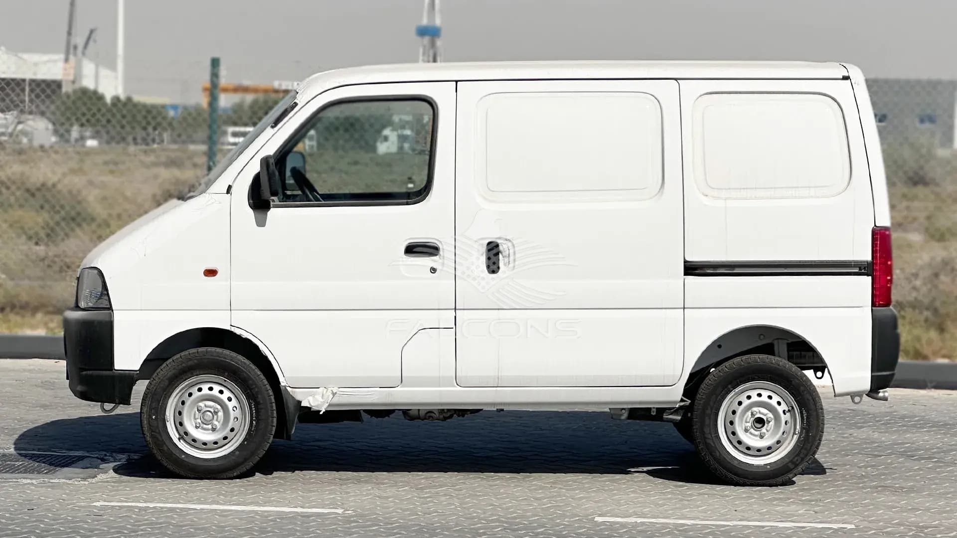 1197 cc RC K12N 2 STR CARGO P68 MT - Image 2