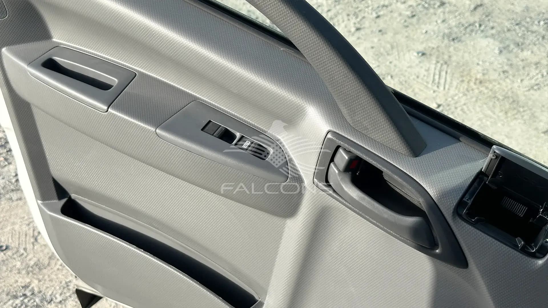 4.6L 71H Chassis PWR WINDOW MT - Image 11