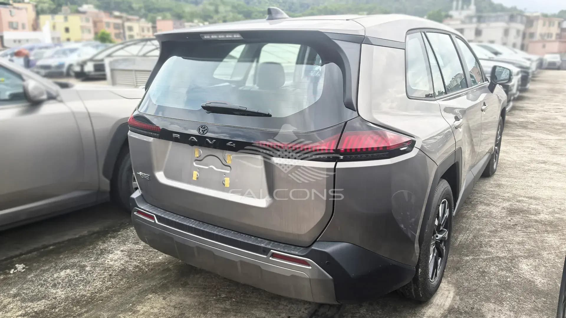 2.0L 2WD LUXURY P AT - Image 11