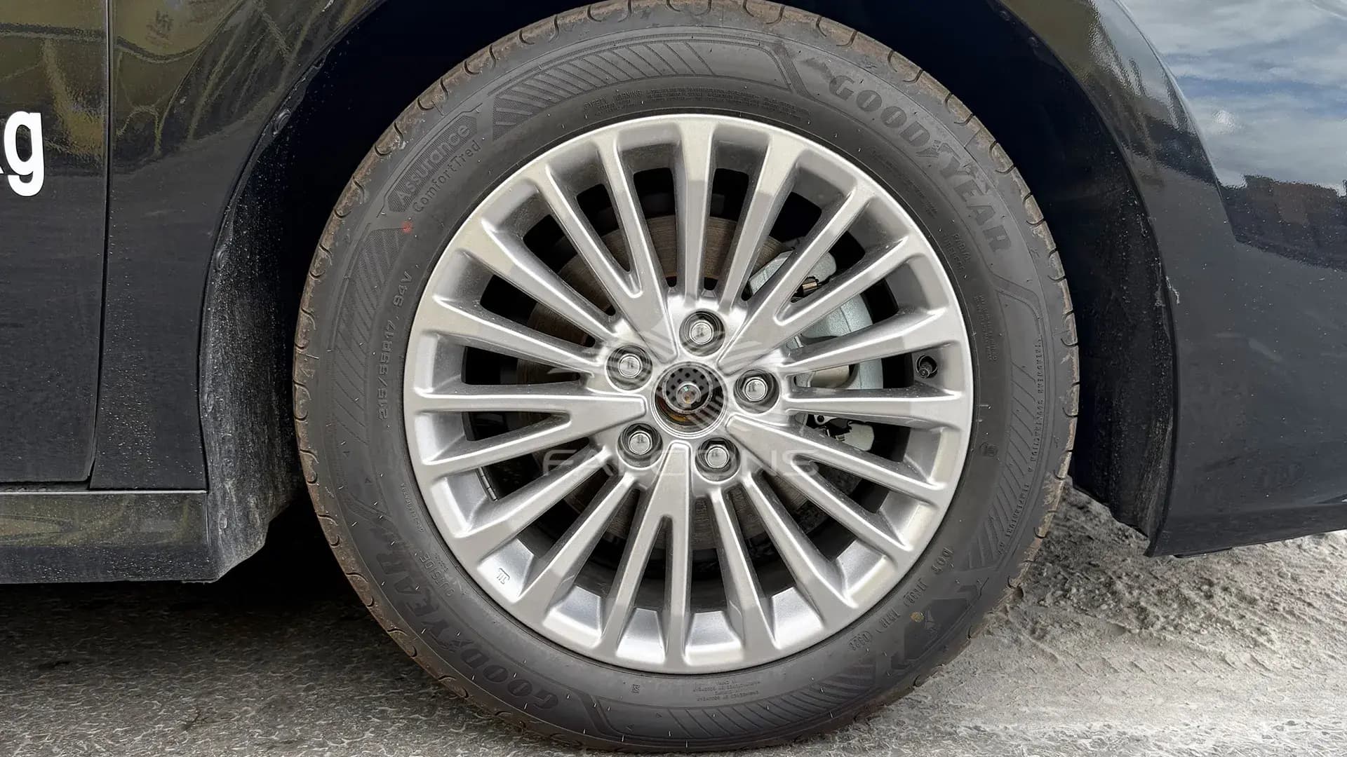 2.0G Premium Gasoline AT - Image 9