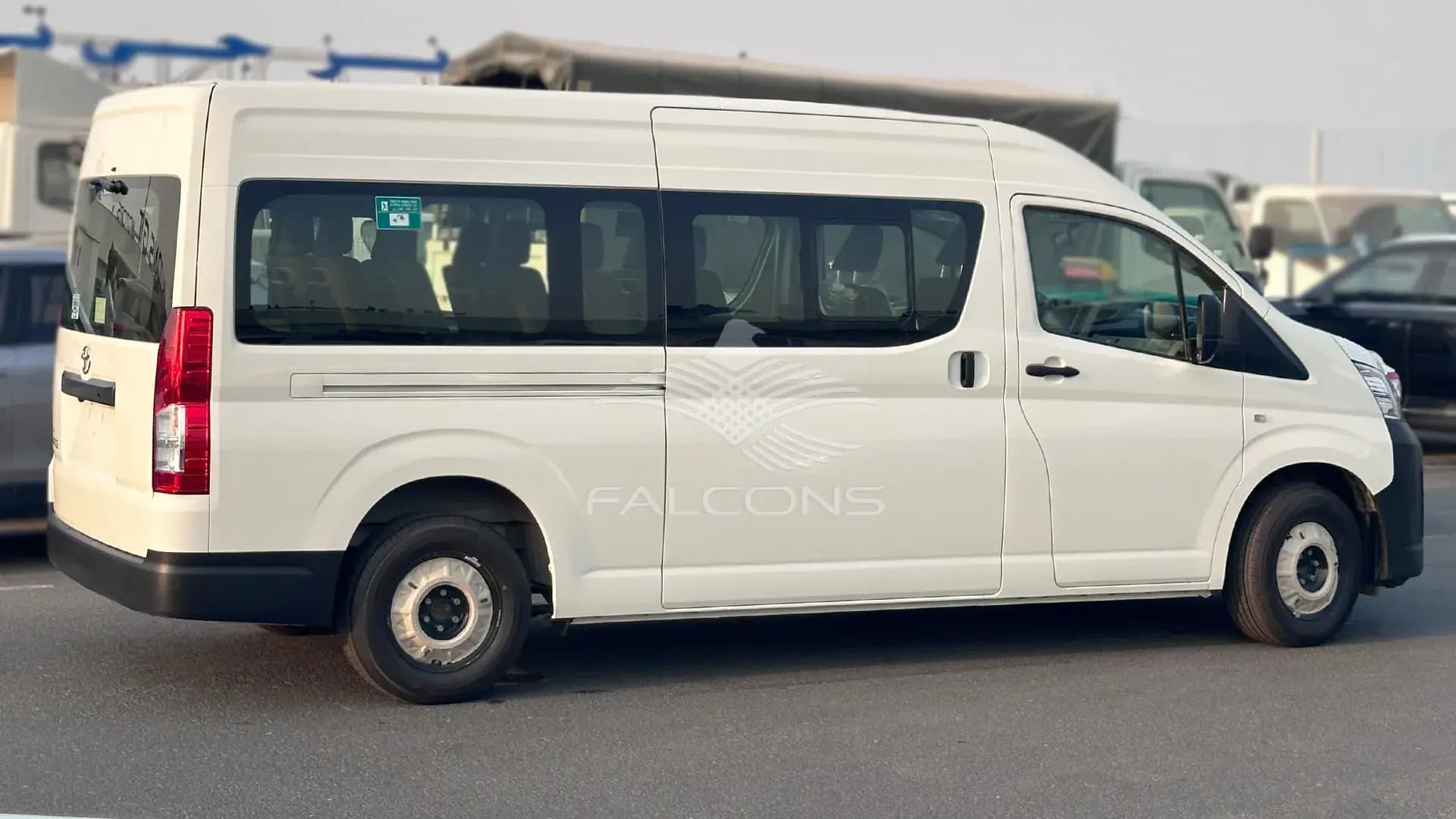 2.8L 13STR PASSENGER BUS MT - Image 5