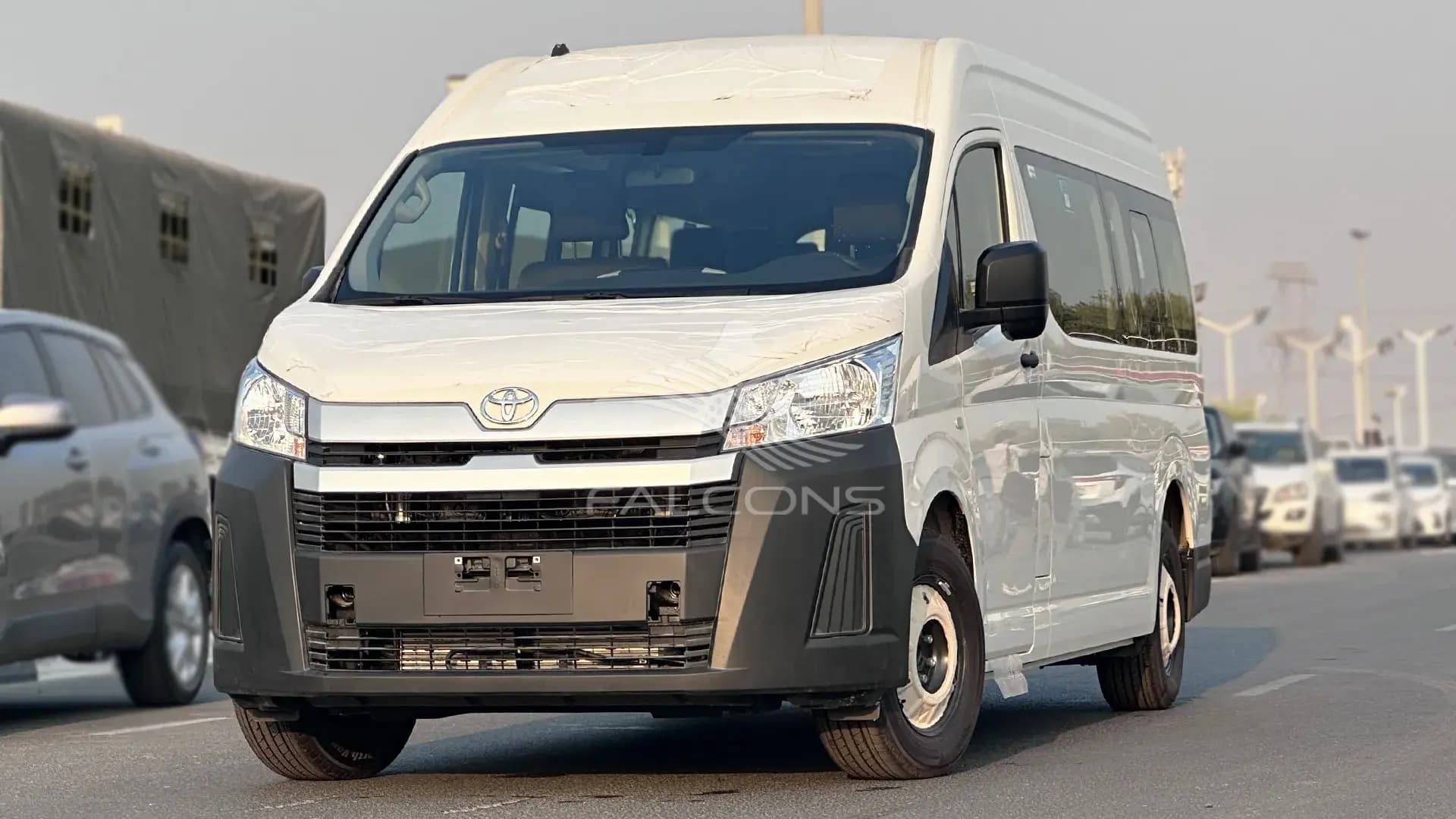 2.8L 13STR PASSENGER BUS MT - Image 8