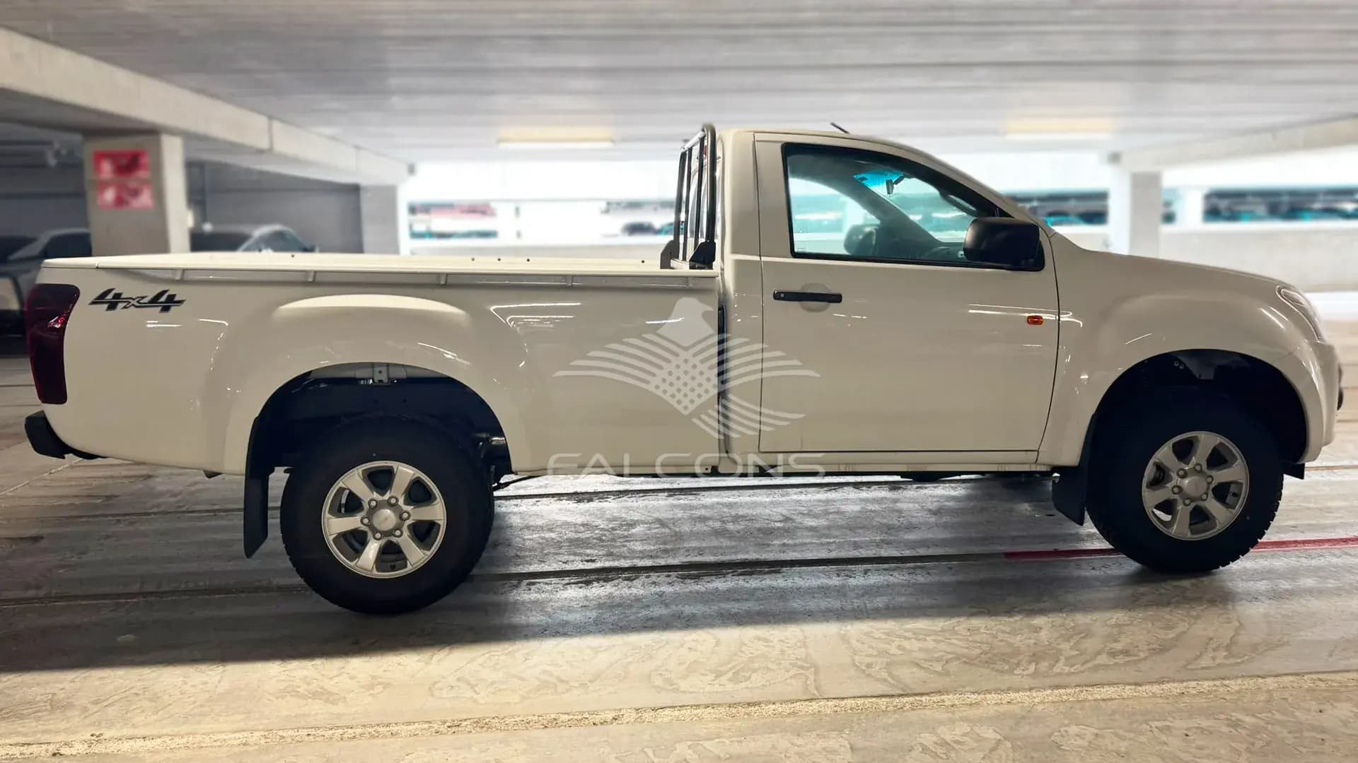 2.5 S C Base 4X4 LHD GEN 6 MT D - Image 2
