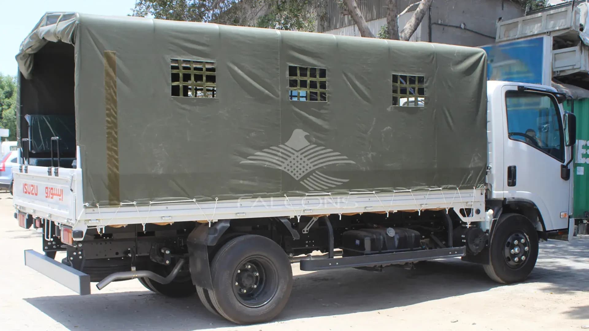 Troop Carrier w/ Cargo, Tarpaulin Roof cover & Benches MT - Image 4