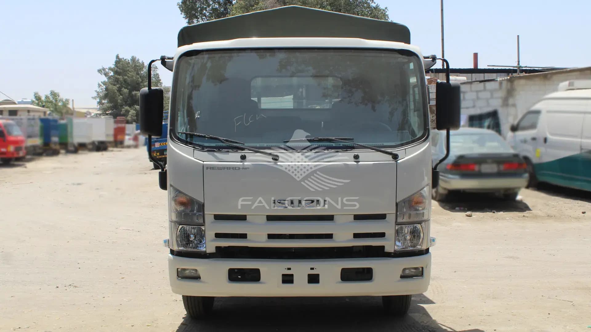 Troop Carrier w/ Cargo, Tarpaulin Roof cover & Benches MT - Image 6