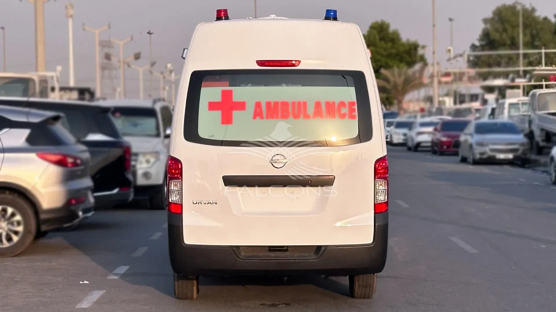 2.5L PETROL AMBULANCE MT - Image 3