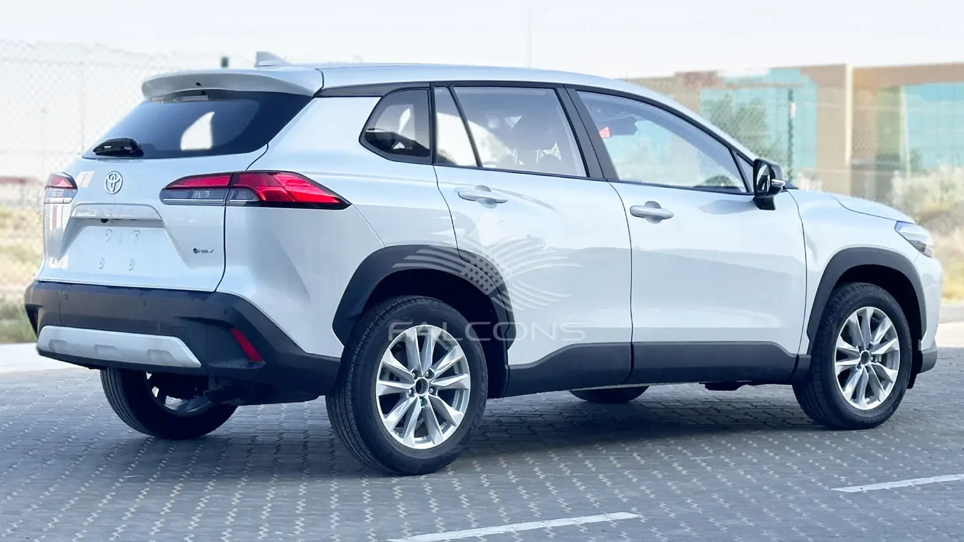 2.0L Deluxe Hybrid AT - Image 4