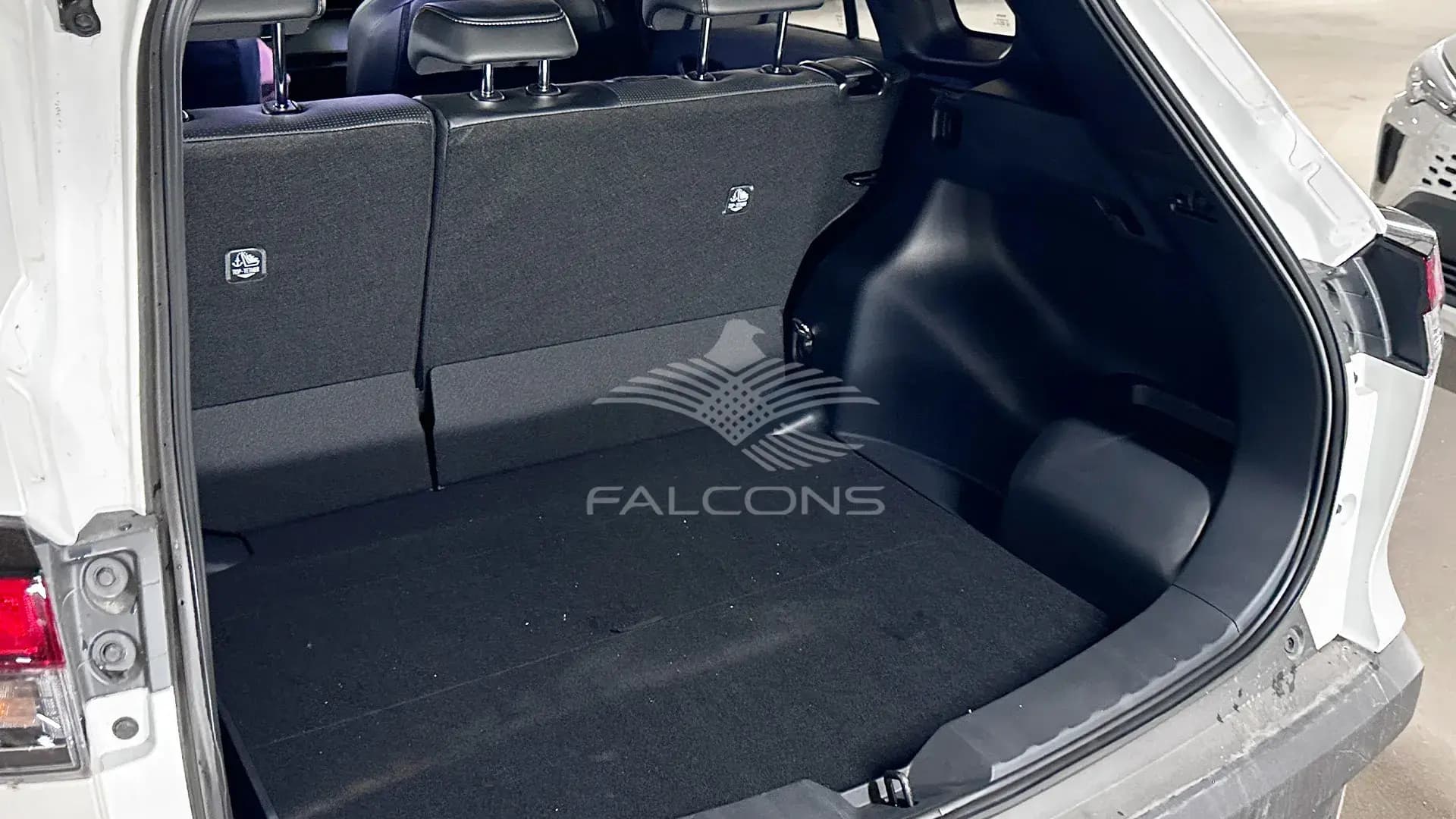 2.0L Deluxe Hybrid AT - Image 25
