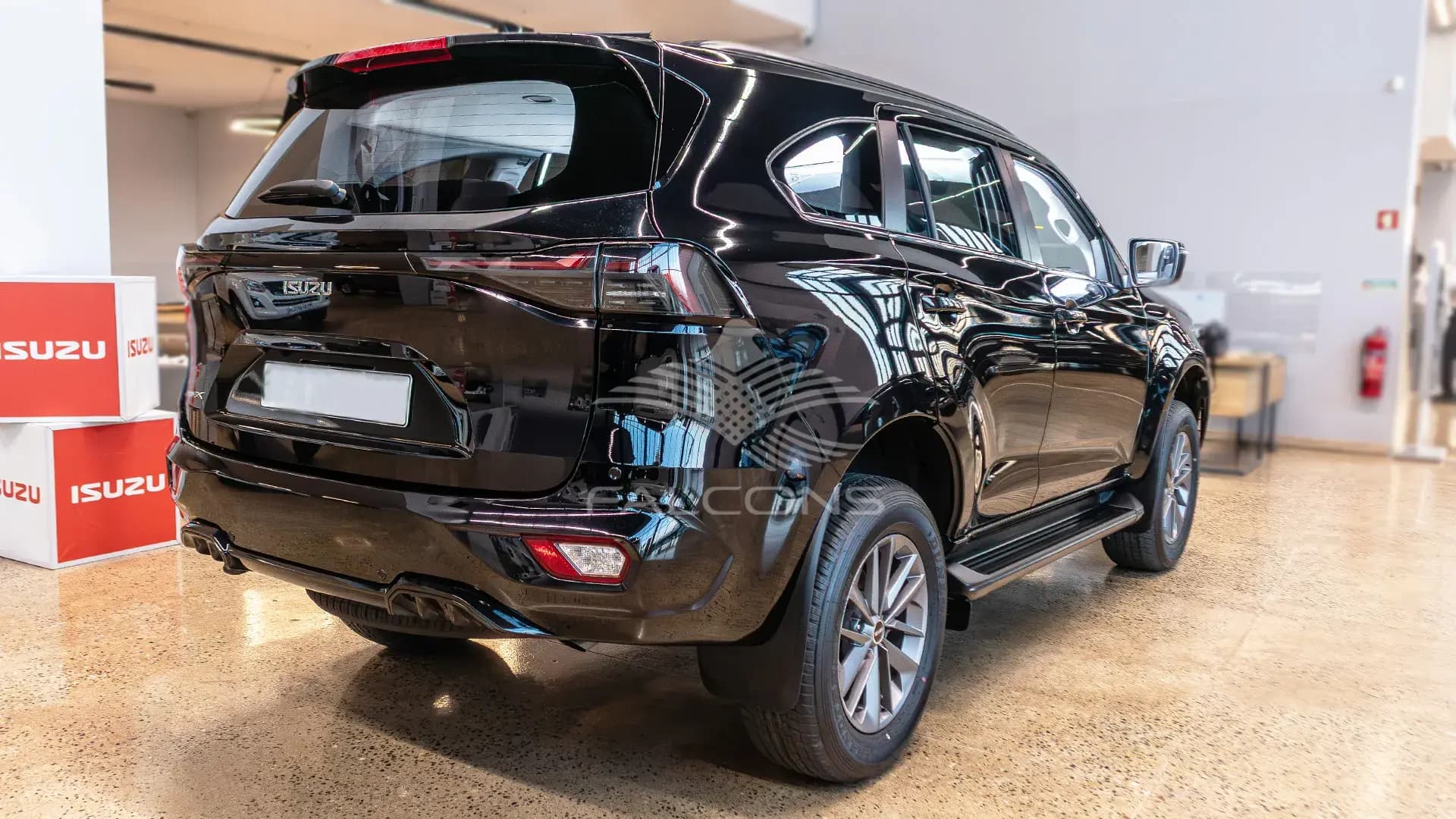 1.9L 4X4 AT RBD Full Option 7STR - Image 5