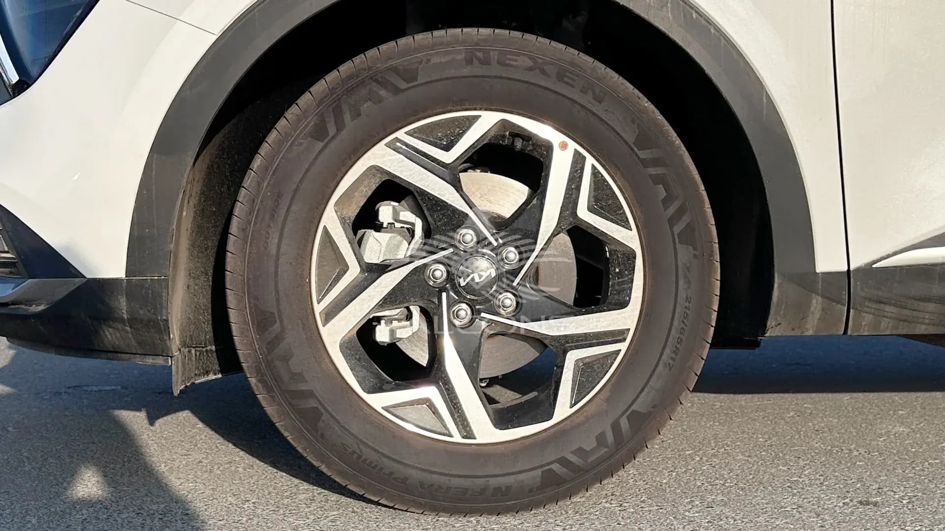 2.0L 4WD RVC AT - Image 8