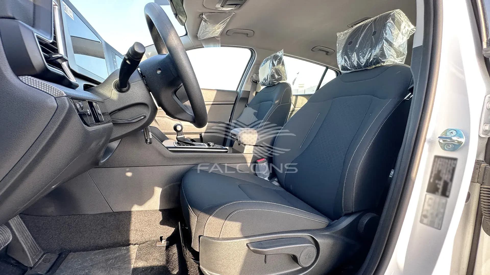 2.0L 4WD RVC AT - Image 11
