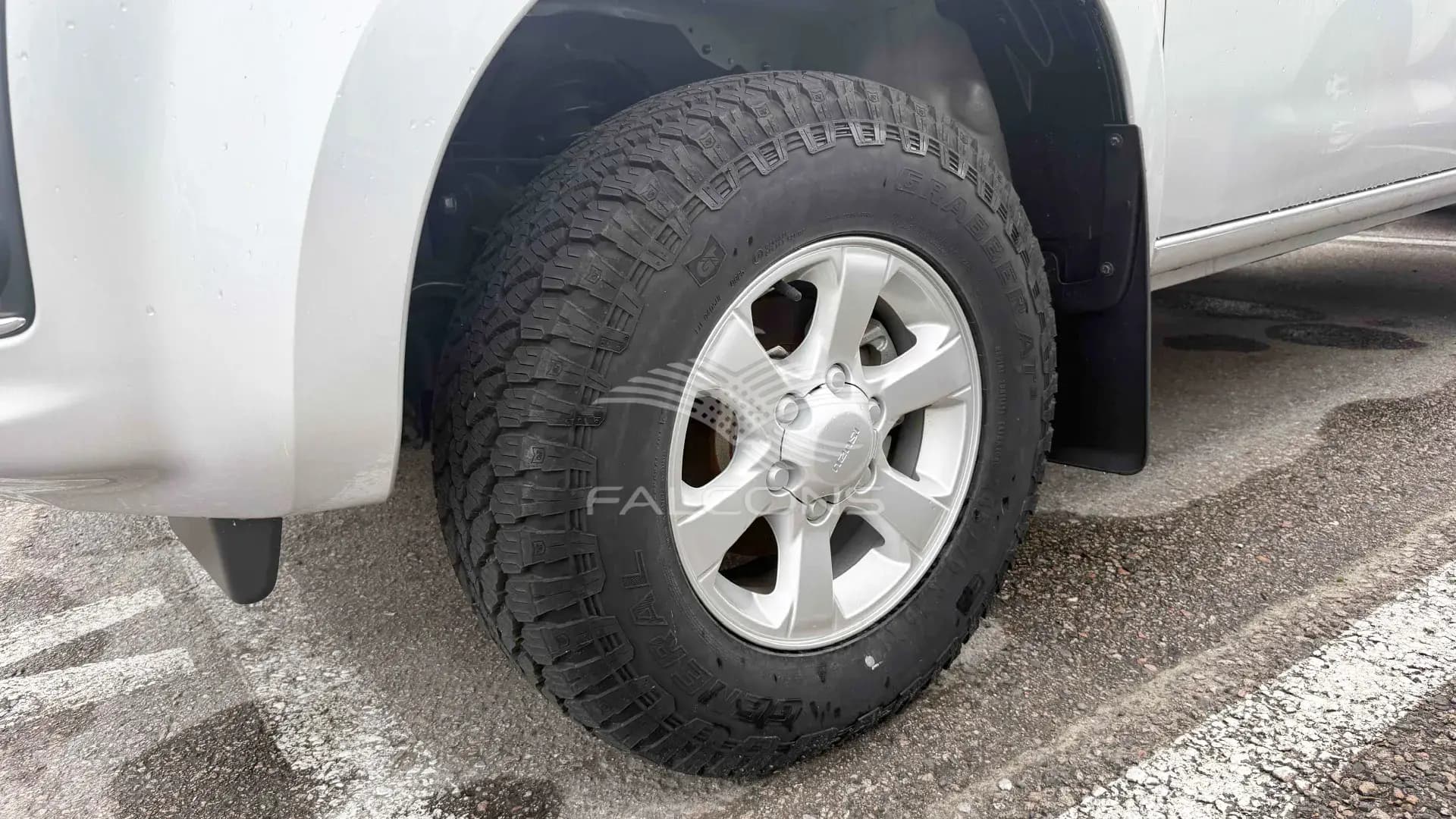 2.5L D C Mid 4X4 LHD GEN 6 E2 MT - Image 9